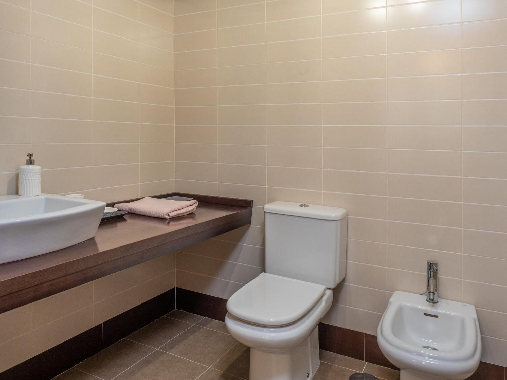Villa Rosa Luxury Private Large Villa To Rent 마닐바 외부 사진