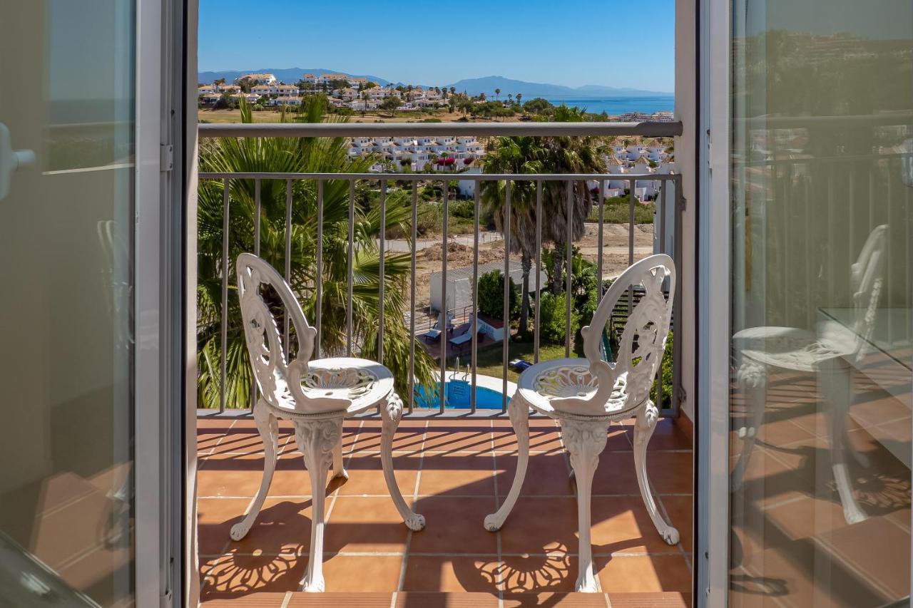 Villa Rosa Luxury Private Large Villa To Rent 마닐바 외부 사진